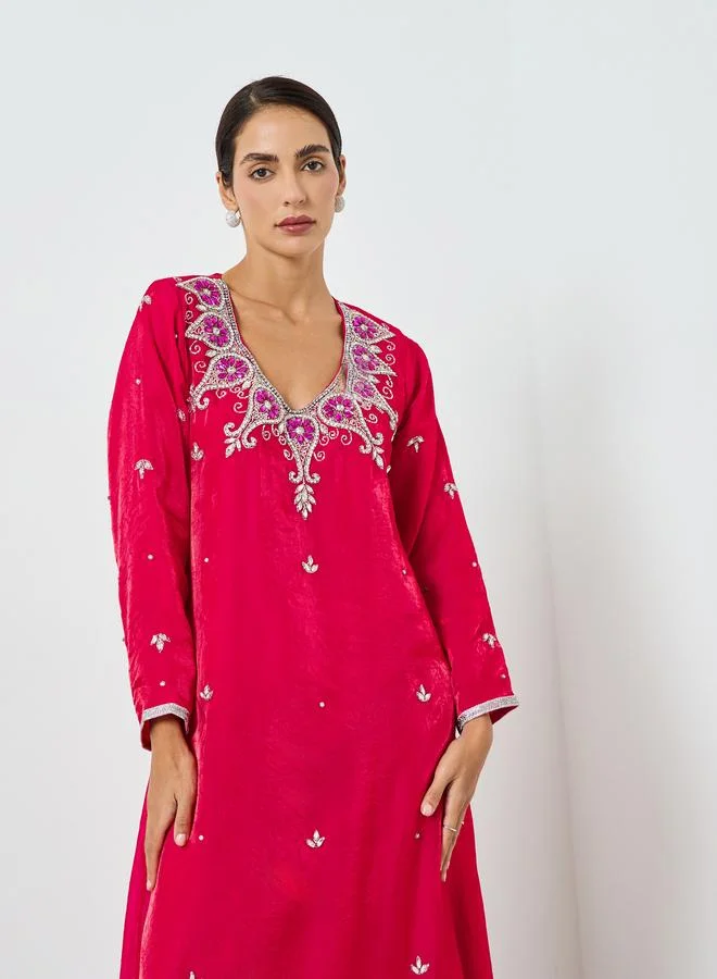 مكسيم كريشن جلابية مطرزة بحافة واسعة للنساء